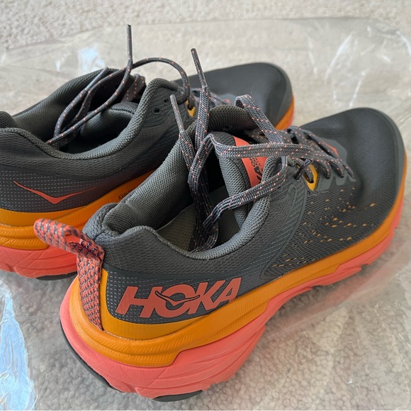 Hoka CHALLENGER ATR 6 WMNS
"CASTLEROCK CAMELLIA" Running Shoes 8.5D Women’s - Picture 6 of 12